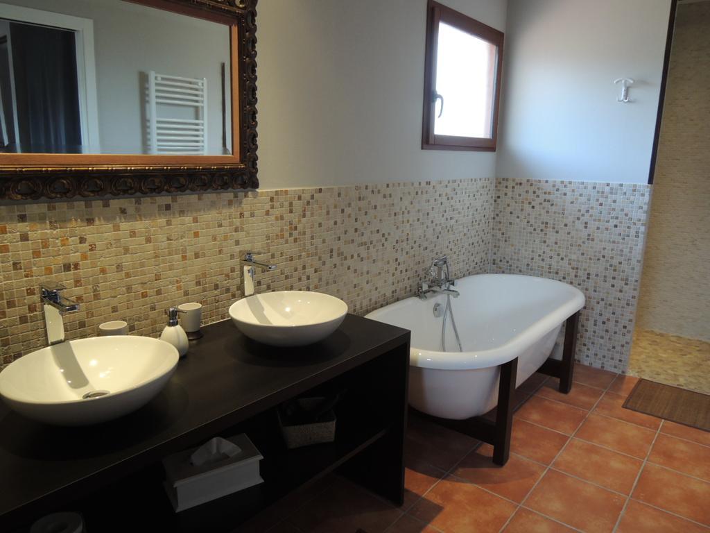 Via Bahia - Maison D'Hotes บิสการ์รอส ห้อง รูปภาพ